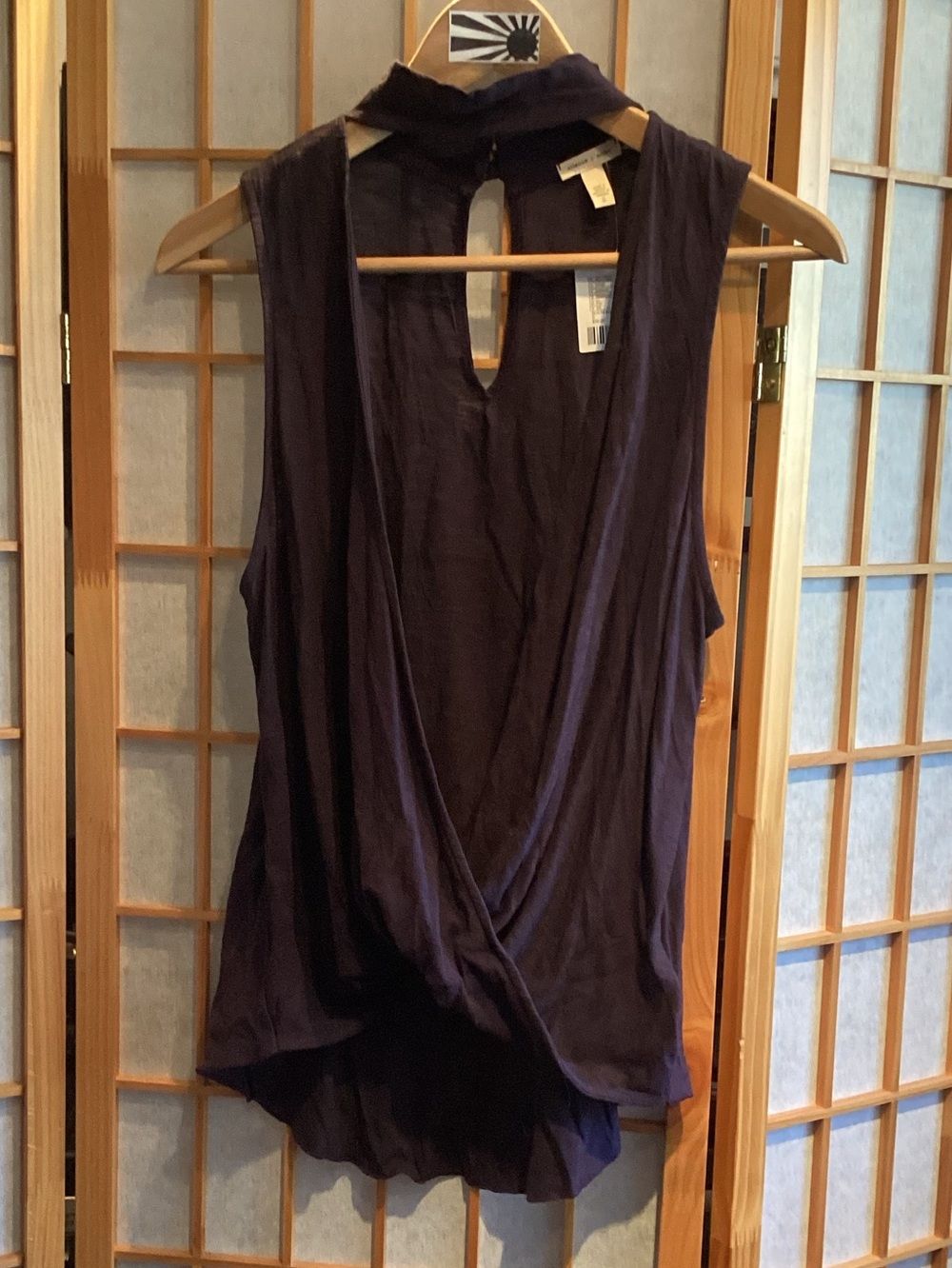 UO Silence + Noise Choker Drape Surplice Top Black / Noir Women's Size Small